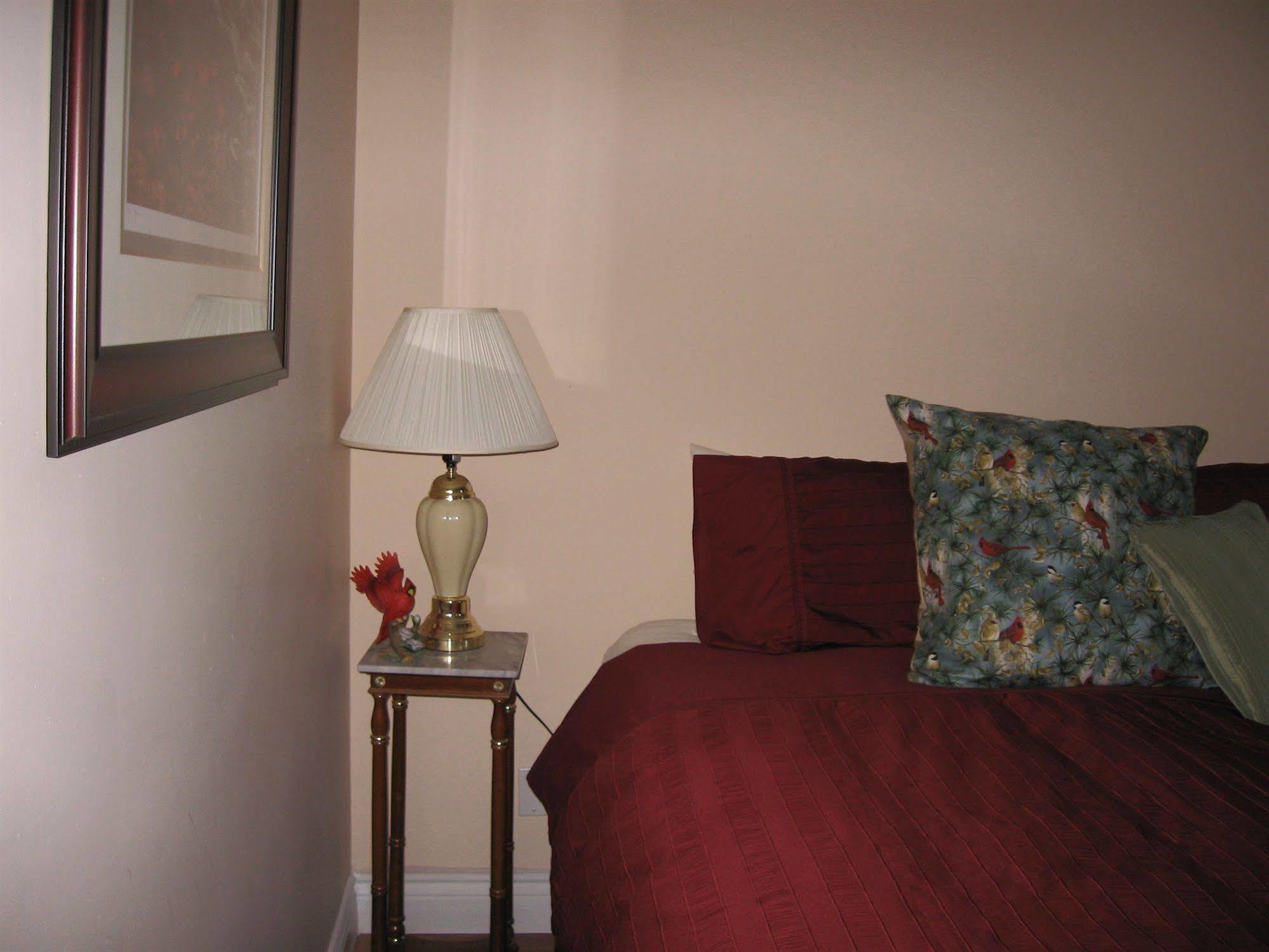 بيتربورو Twin Pines Bed And Breakfast المظهر الخارجي الصورة